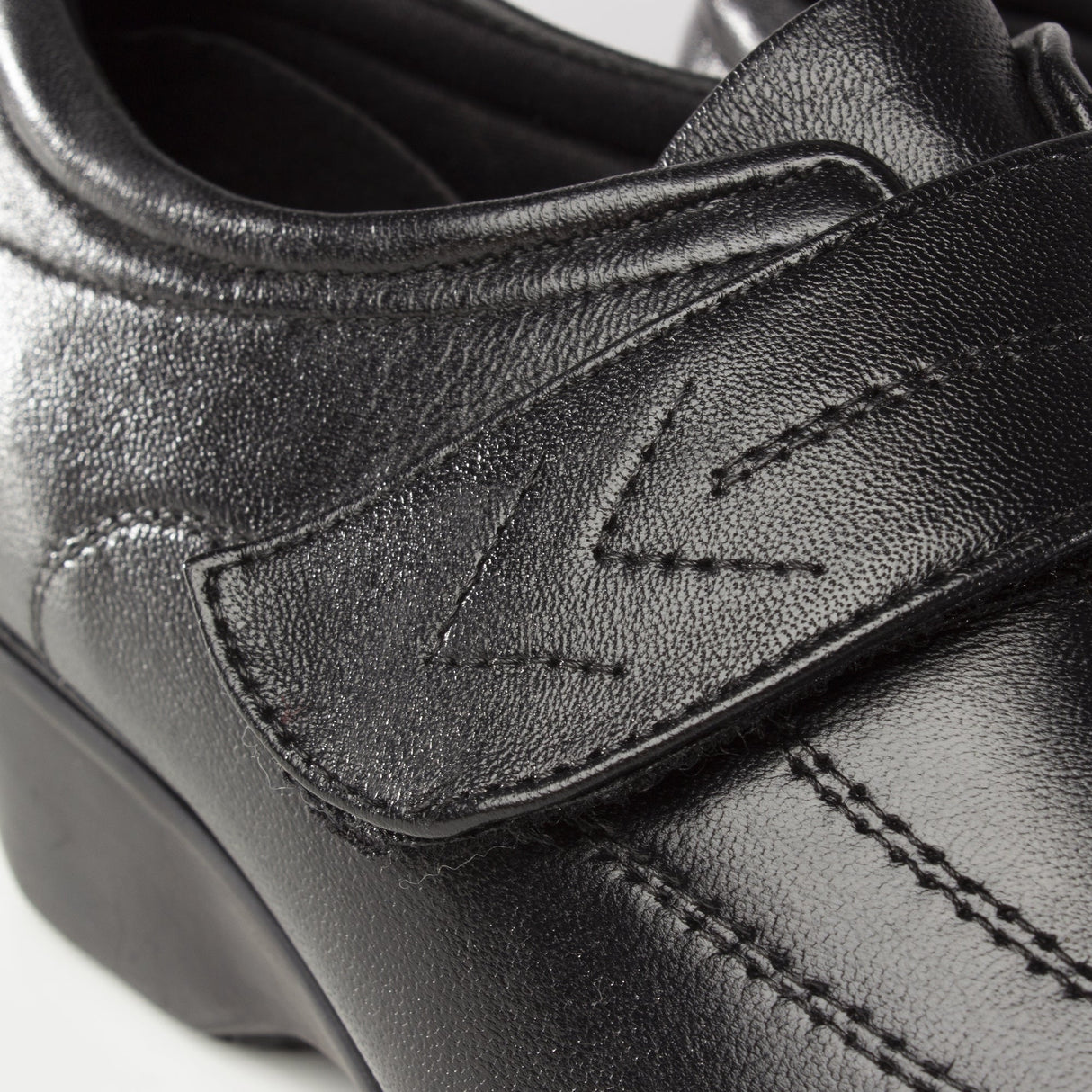 Mod Comfys KAREN Womens Touch Fasten Wedge Leather Shoes Black