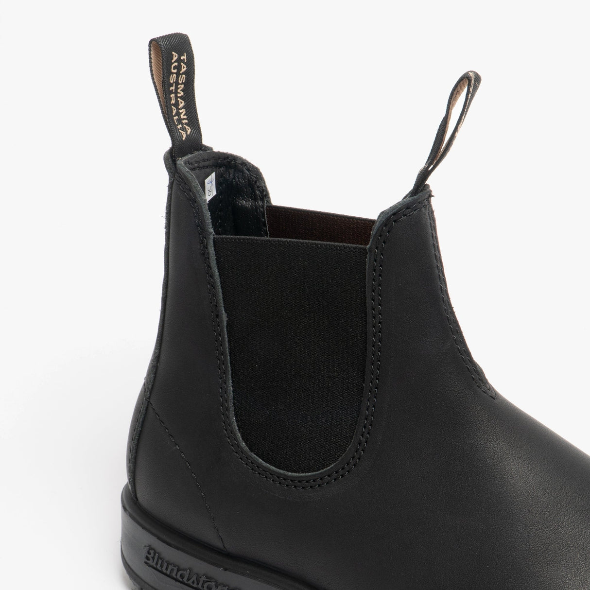 Blundstone 510 Unisex Oil Leather Chelsea Boots Black