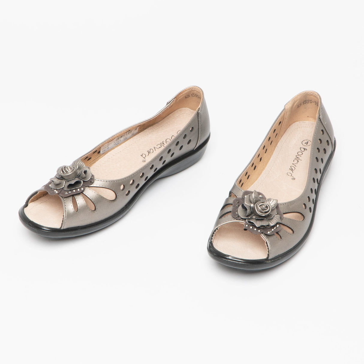 Boulevard DAYNA Womens Faux Leather Flower Peep Toe Flats Pewter