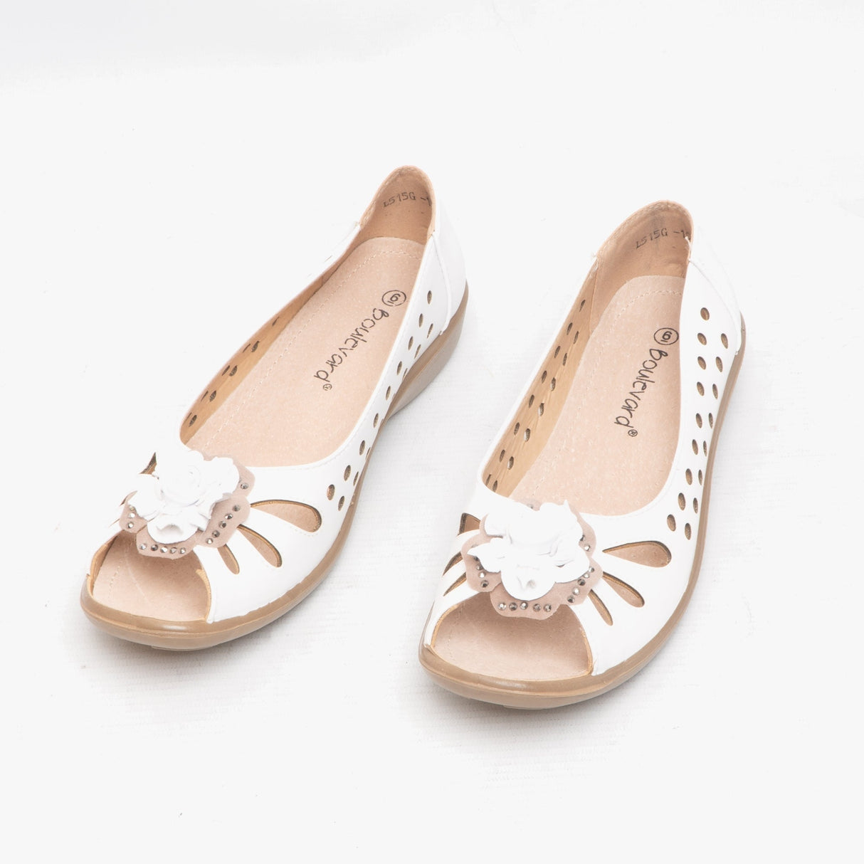 Boulevard DAYNA Womens Faux Leather Flower Peep Toe Flats White