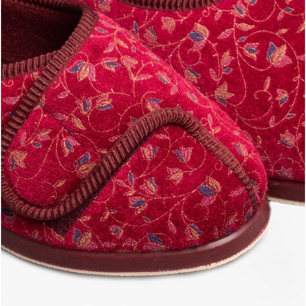 GBS NOLA Womens Slippers Wine