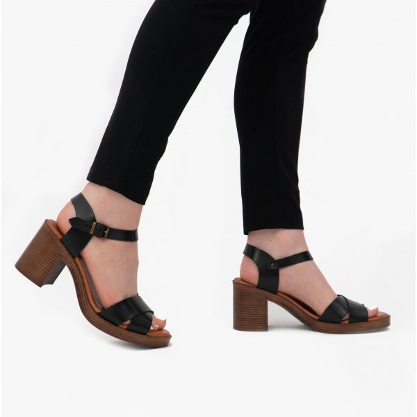 Hush Puppies GEORGIA Womens Leather Heeled Sandals Black