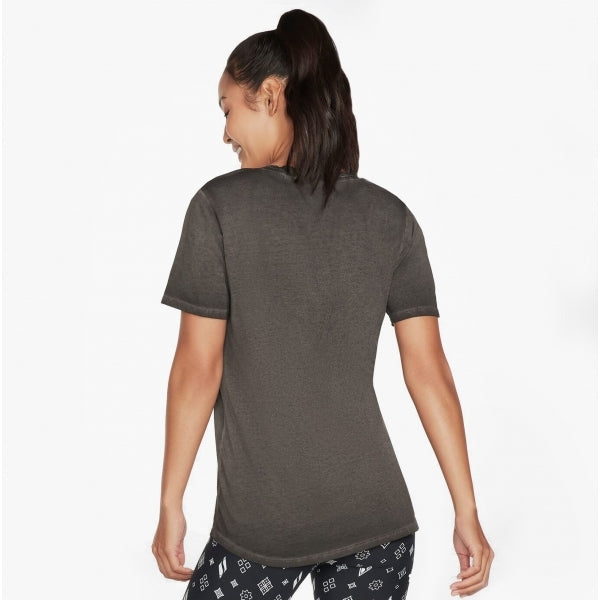 Skechers W1TS330/BLK DIAMOND WASH HATHA SCOOP NECK Womens Tunic Tee Bold Black