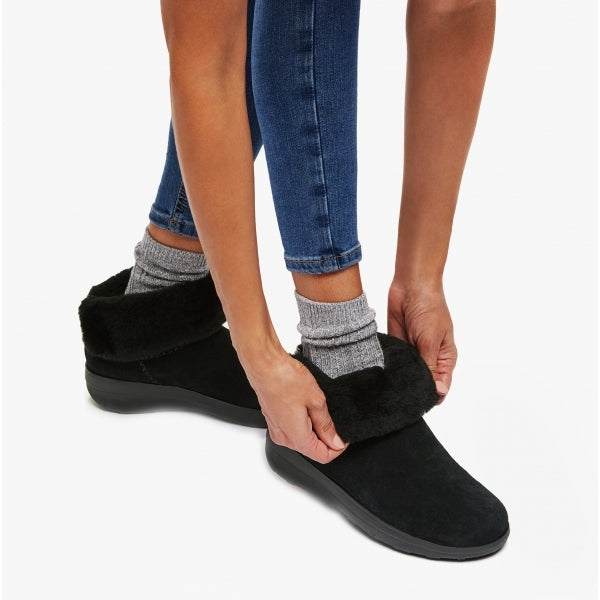 FitFlop MUKLUK SHORTY III Womens Suede Ankle Boots All Black