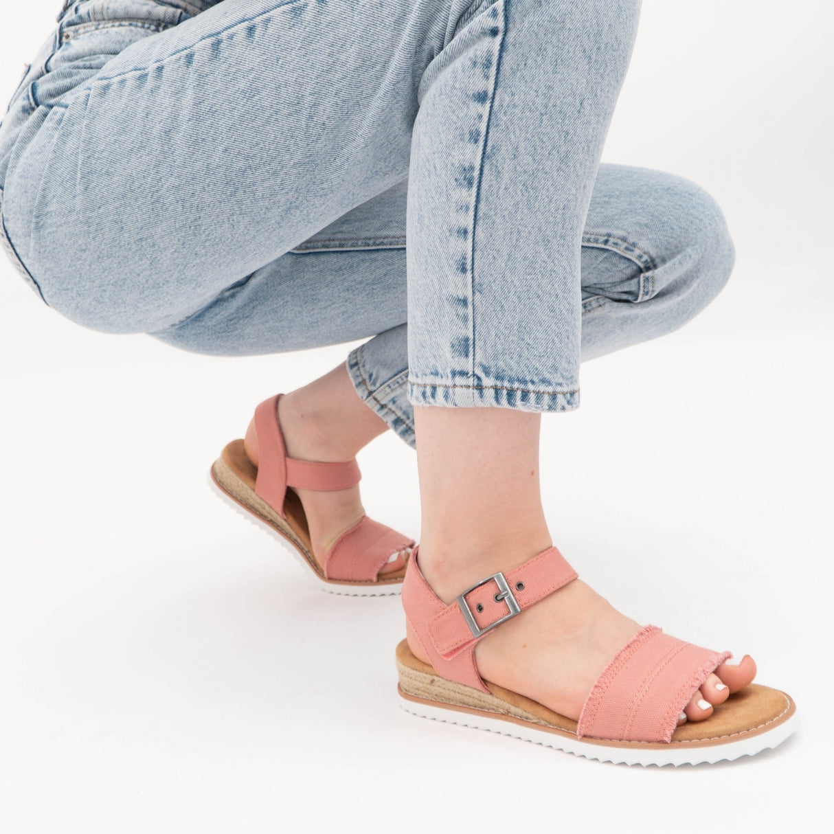 Skechers 113541/CRL DESERT KISS-ADOBE PRINCESS Womens Strap Sandals Coral