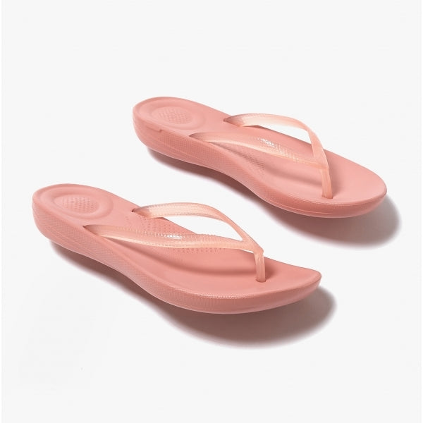 FitFlop iQUSHION TRANSPARENT Womens Flip-Flops Corralina