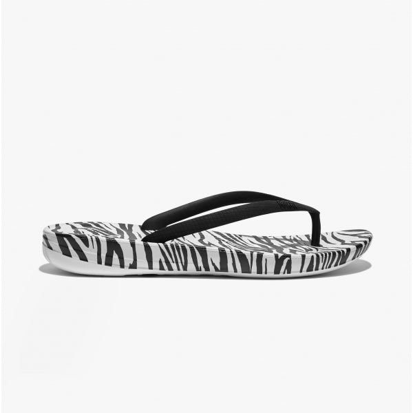 FitFlop iQUSHION Womens Flip-Flops Zebra