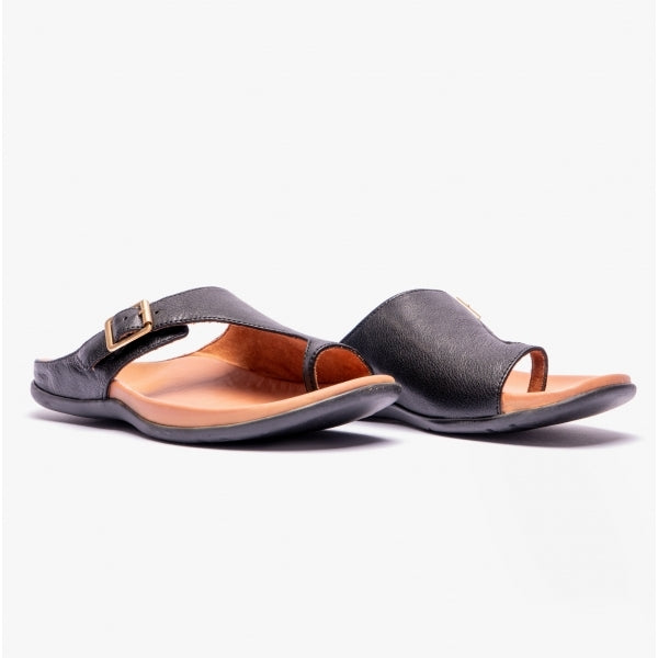 Strive JAVA II Womens Toe-Loop Sandals Black