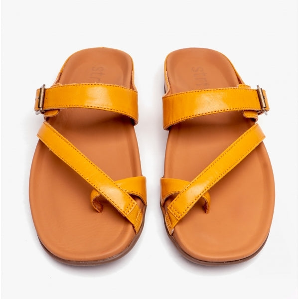 Strive NUSA II Womens Strappy Sandals Honey