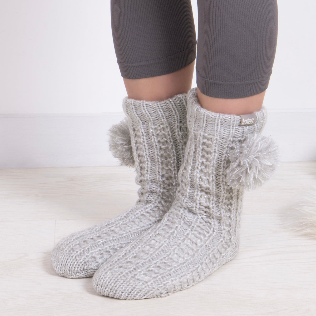 Totes Toasties LUXURY SPARKLE Pom Slipper-Sox Womens Grey