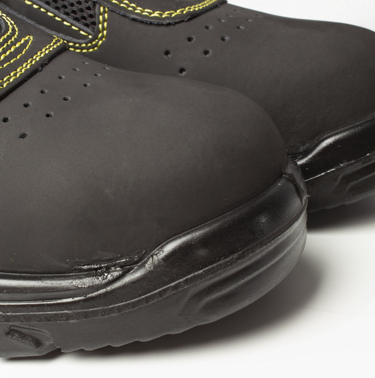 Amblers Safety FS77 Unisex Safety Trainers Black