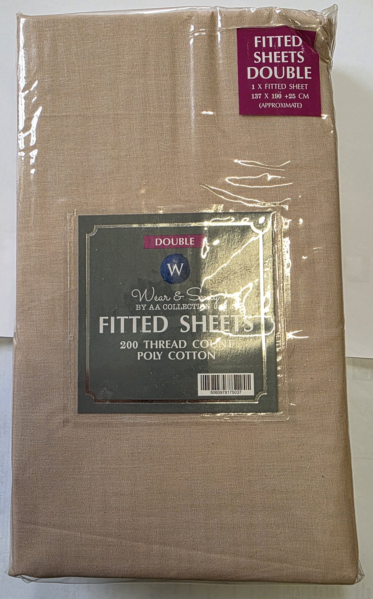 BED207 DOUBLE FITTED SHEET