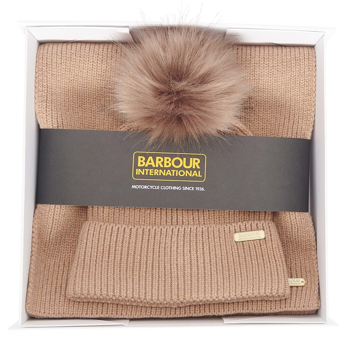 Barbour MALLORY BEANIE AND SCARF Gift Set Womens Light Trench