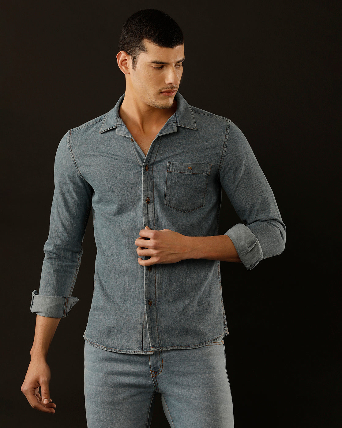 Men's Slim Fit Solid Denim Casual Shirt (CUDDS)