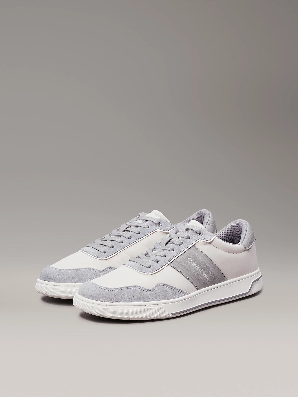 Calvin Klein LOW TOP LACE UP MIX Mens Trainers Light Grey/Granite Road