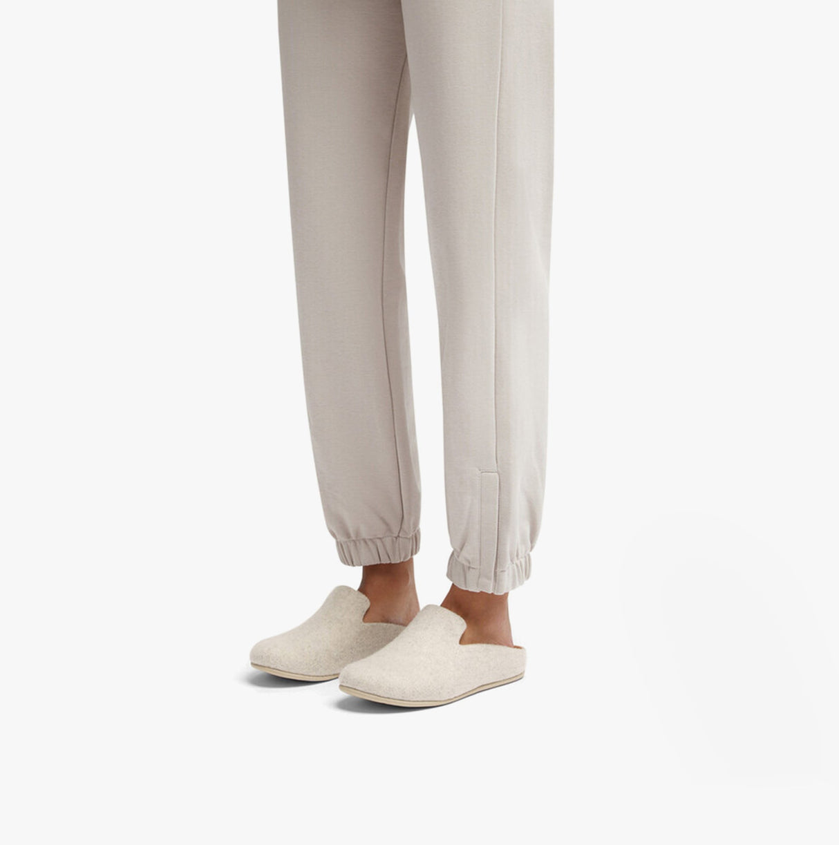 FitFlop CHRISSIE II HAUS E01 Womens Felt Slippers Ivory