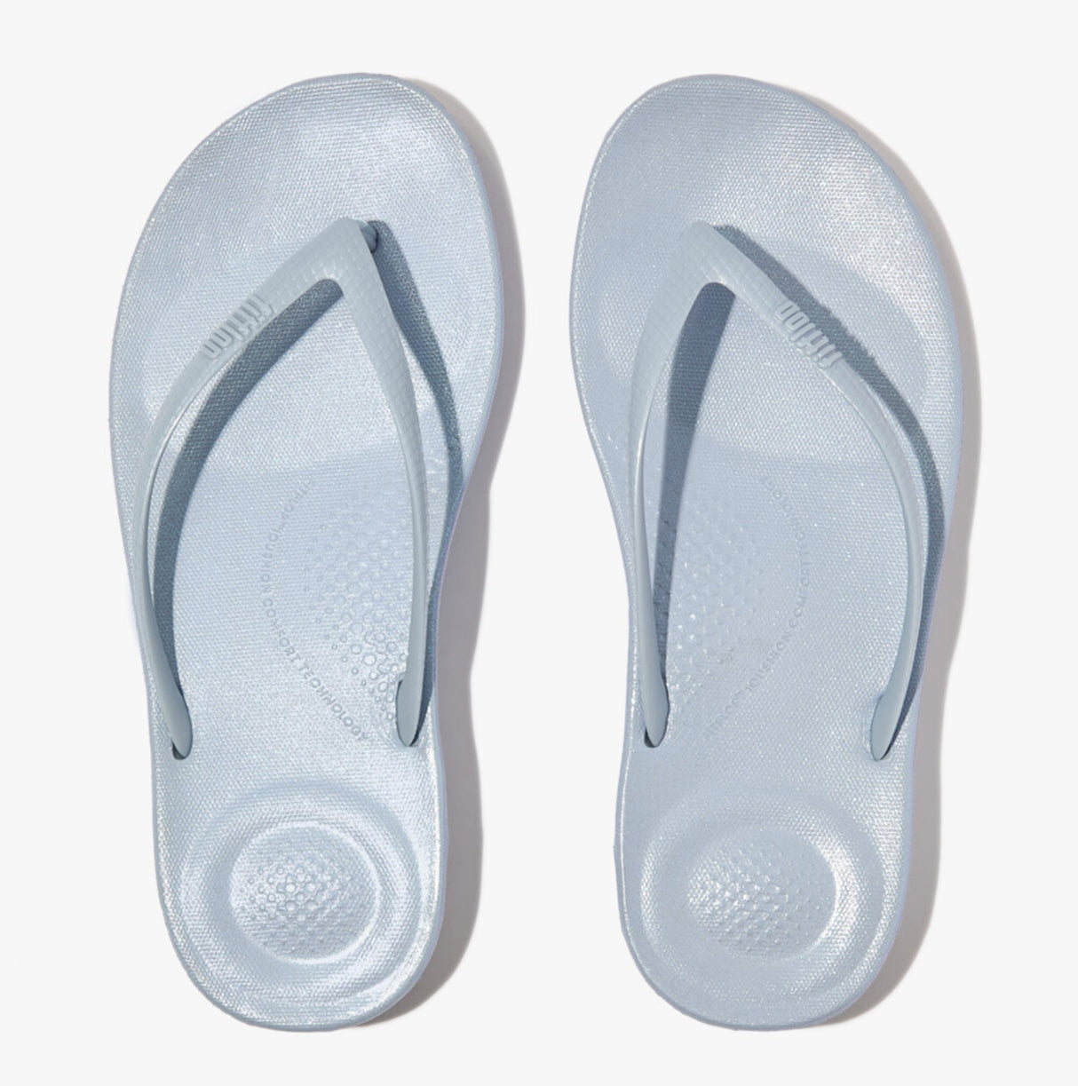 FitFlop iQUSHION PEARLIZED ERGONOMIC Womens Flip Flops Pearlized Skywash Blue