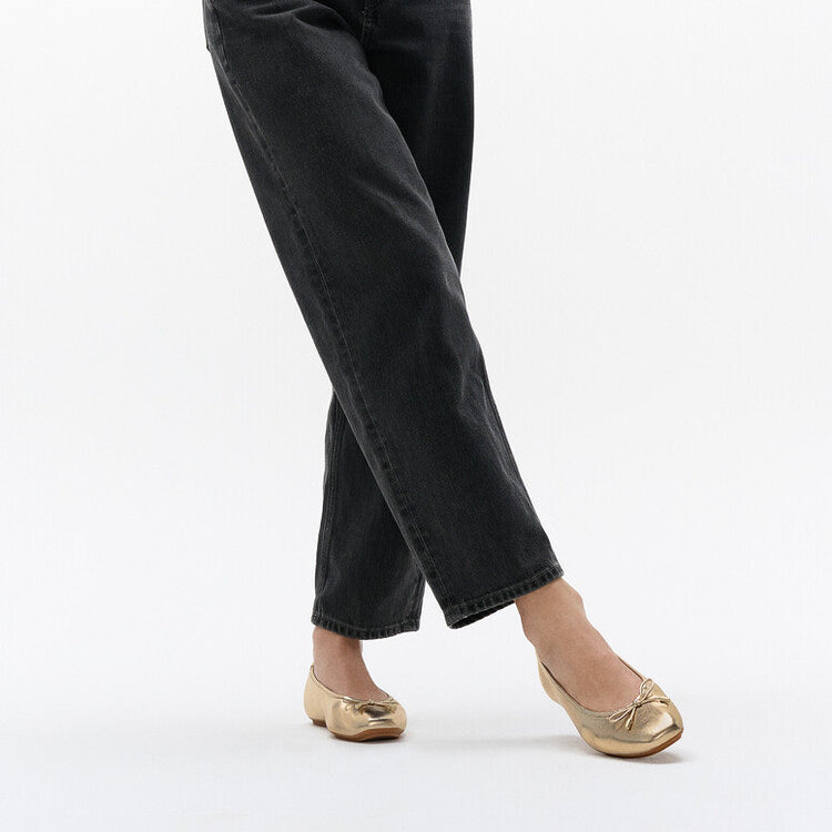 FitFlop DELICATO BOW SOFT Womens Ballet Flats Platino