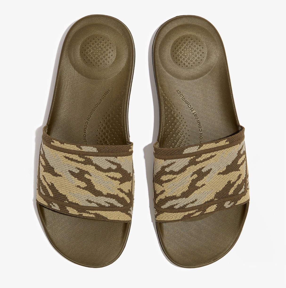 FitFlop iQUSHION e01 CAMO KNIT POOL Mens Slides Mossy