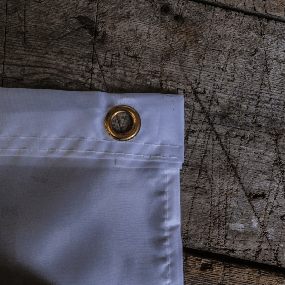 Uggly&Co, Paddock Flag