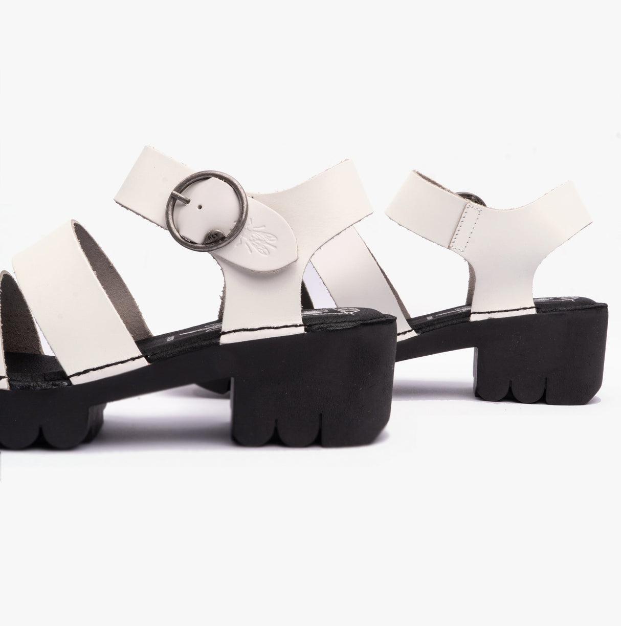 Fly London EGLY520FLY Womens Sandals Off White