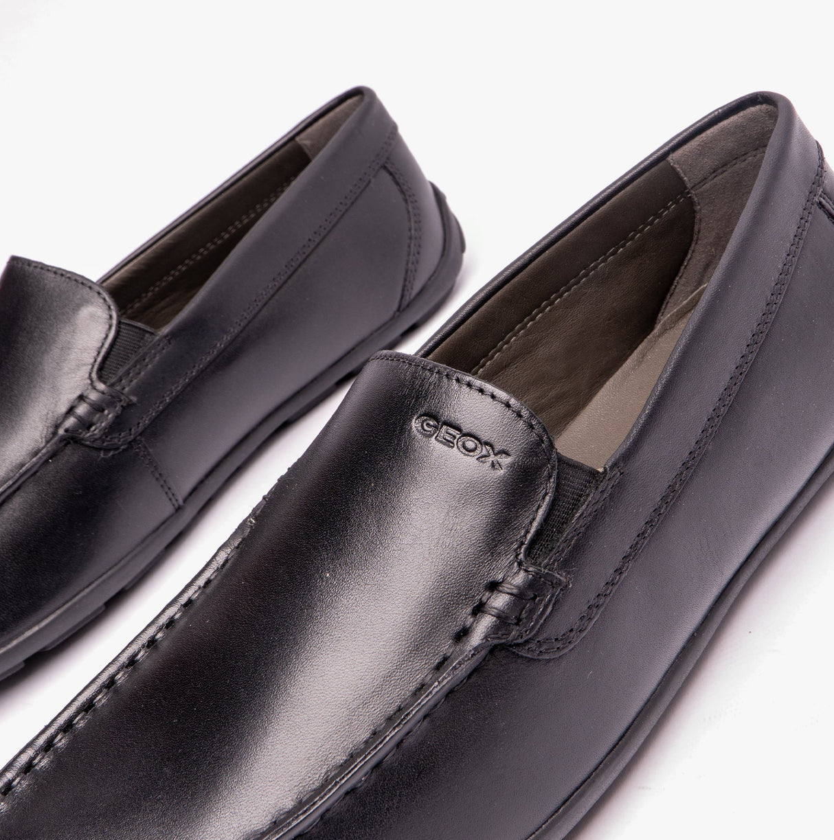 GEOX J NEW FAST BOY Boys School Shoes Black