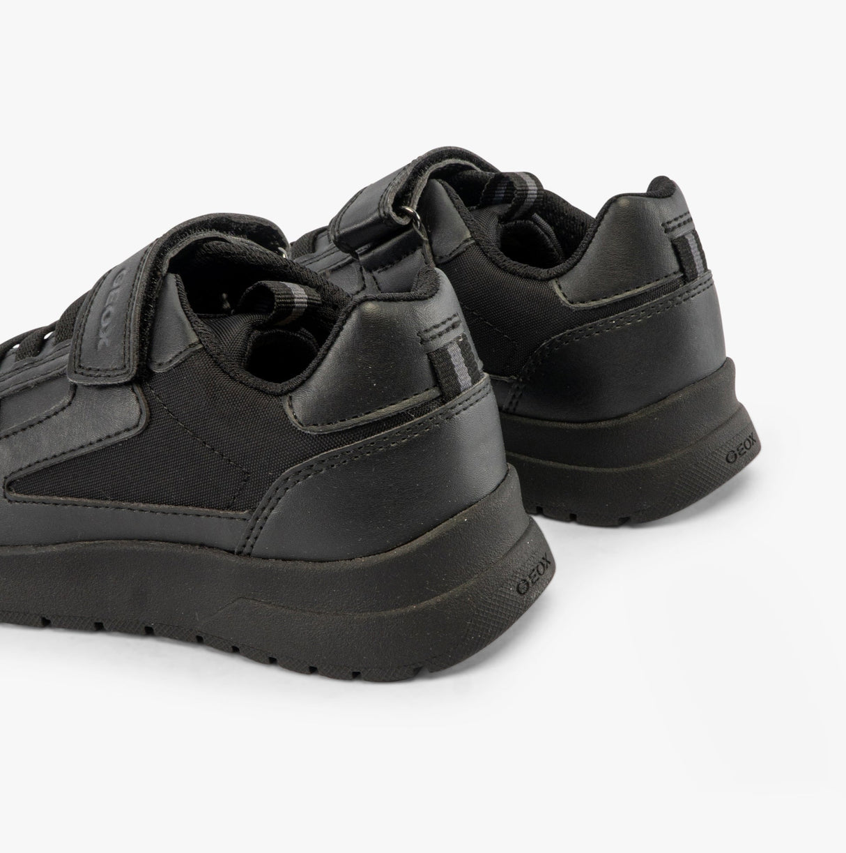 GEOX J BRIEZEE Boys Trainers Black