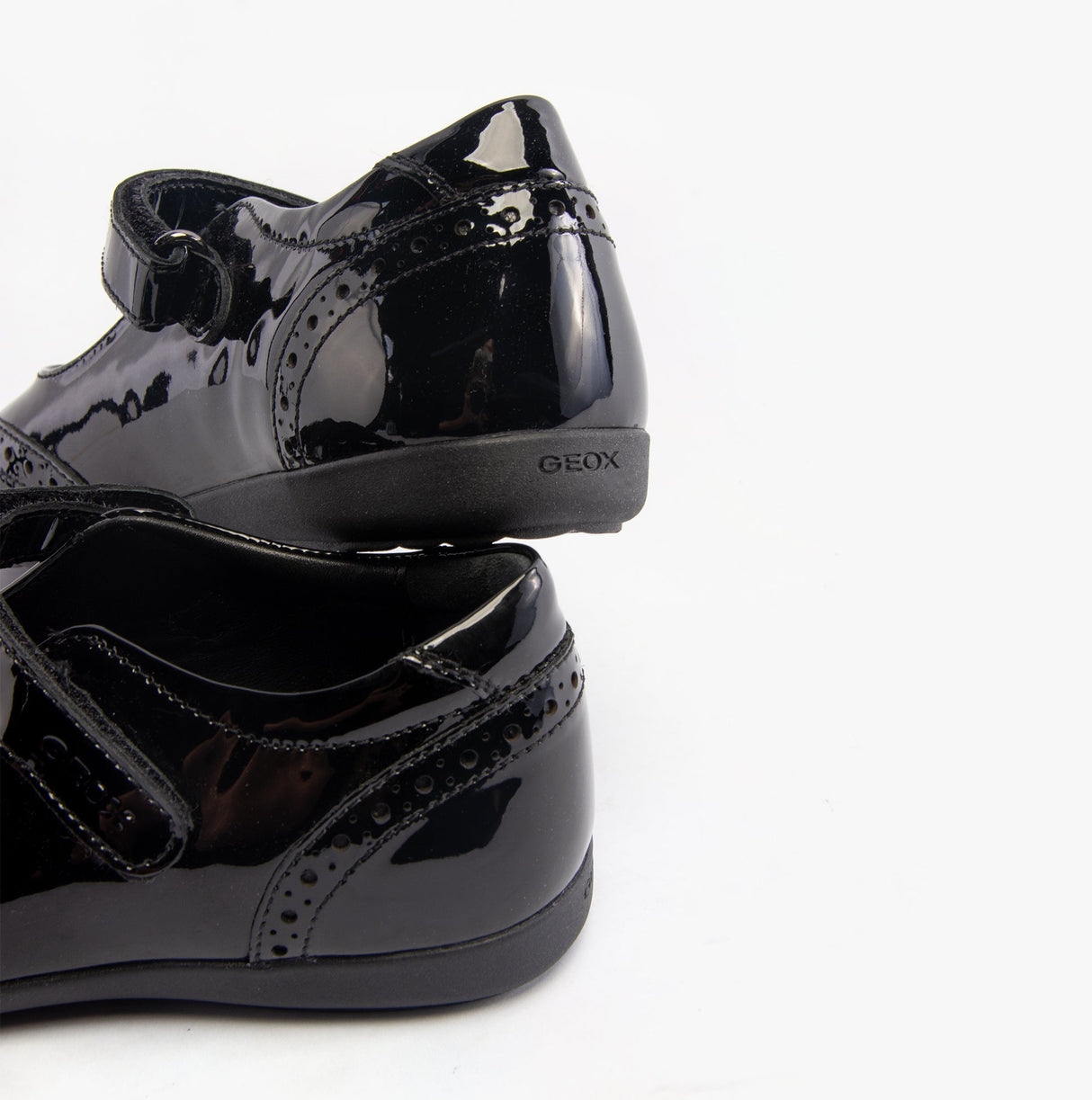 GEOX J IBERIDE Girls Shoes Black