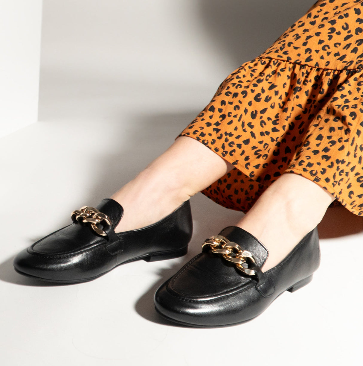 Hush Puppies HARPER Womens Chain Loafers Black