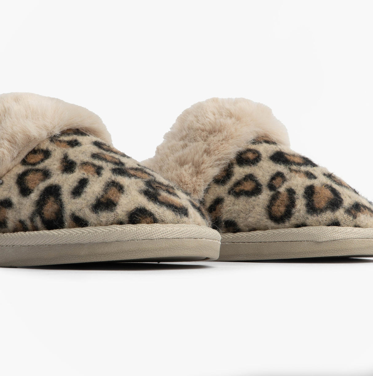 Jo & Joe NALA Womens Mule Slippers Leopard