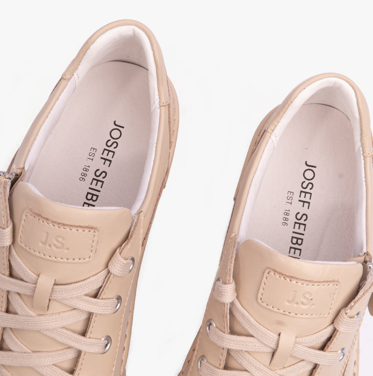 Josef Seibel CLAIRE 03 Womens Trainers Sand