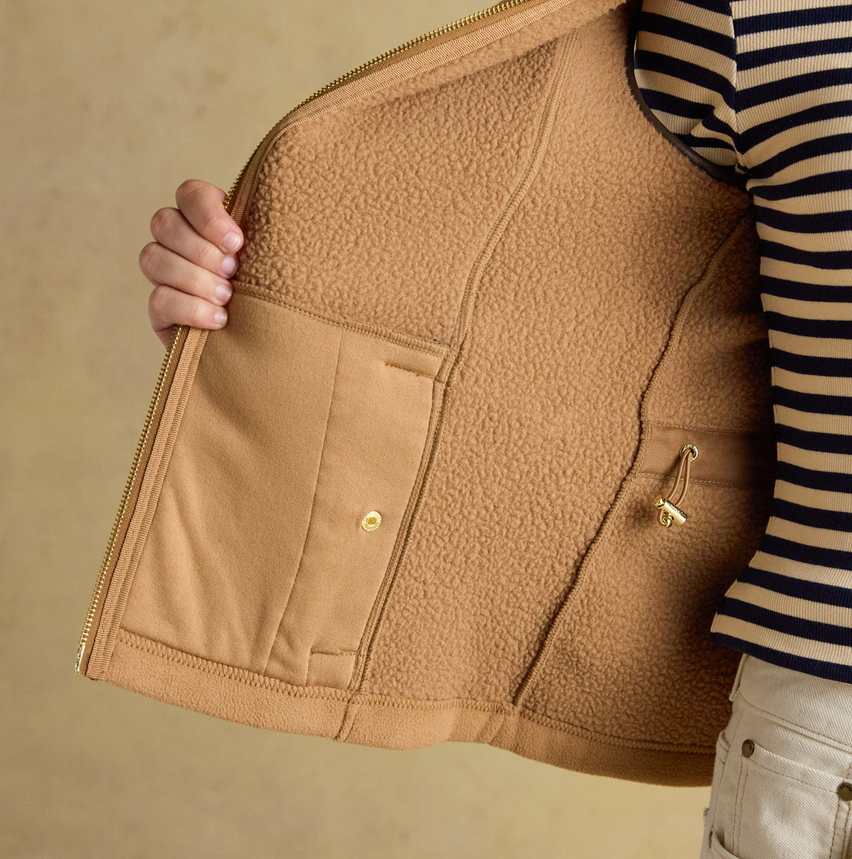 Joules HERITAGE FLEECE Womens Gilet Tan