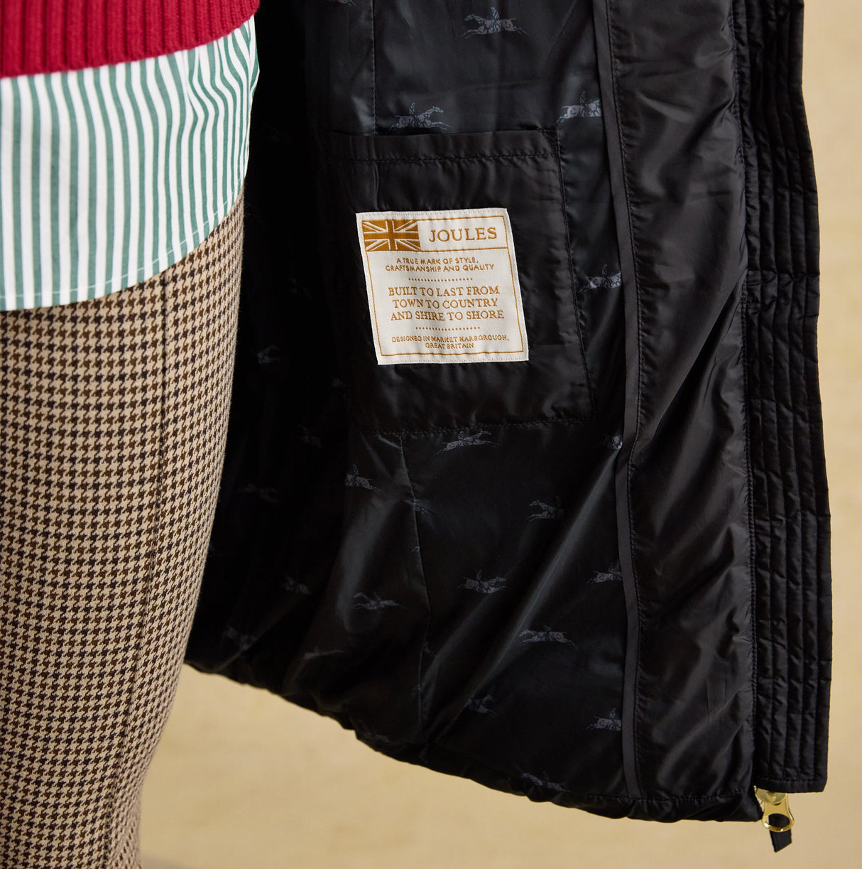 Joules PEMBURY Black Longline Showerproof Padded Gilet with Hood Black