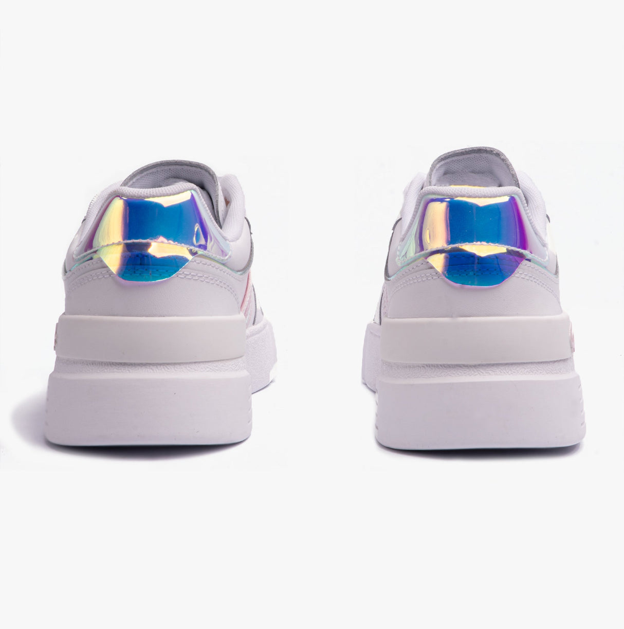 Lacoste L002 EVO 124 5 Womens Trainers White/Light Pink