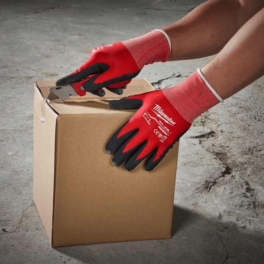 Milwaukee Cut Level 1 / A Smart Swipe Gloves