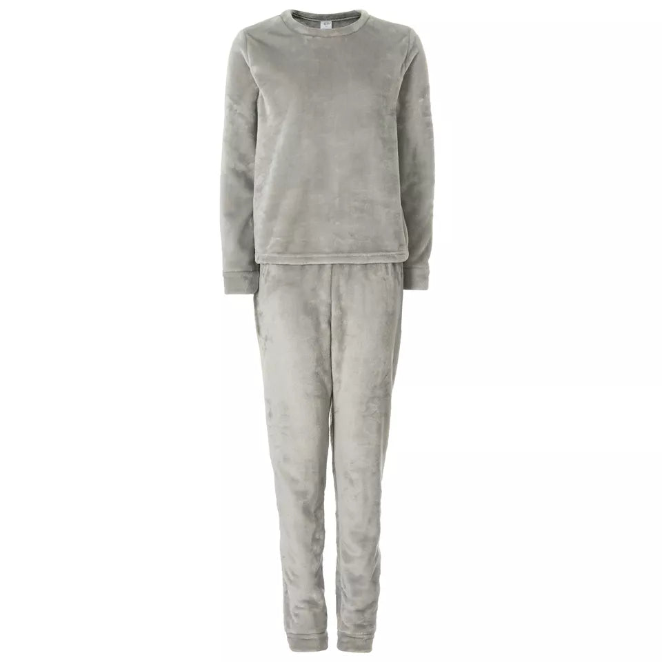 P685 TEEN/ADULT FLEECE PYJAMAS