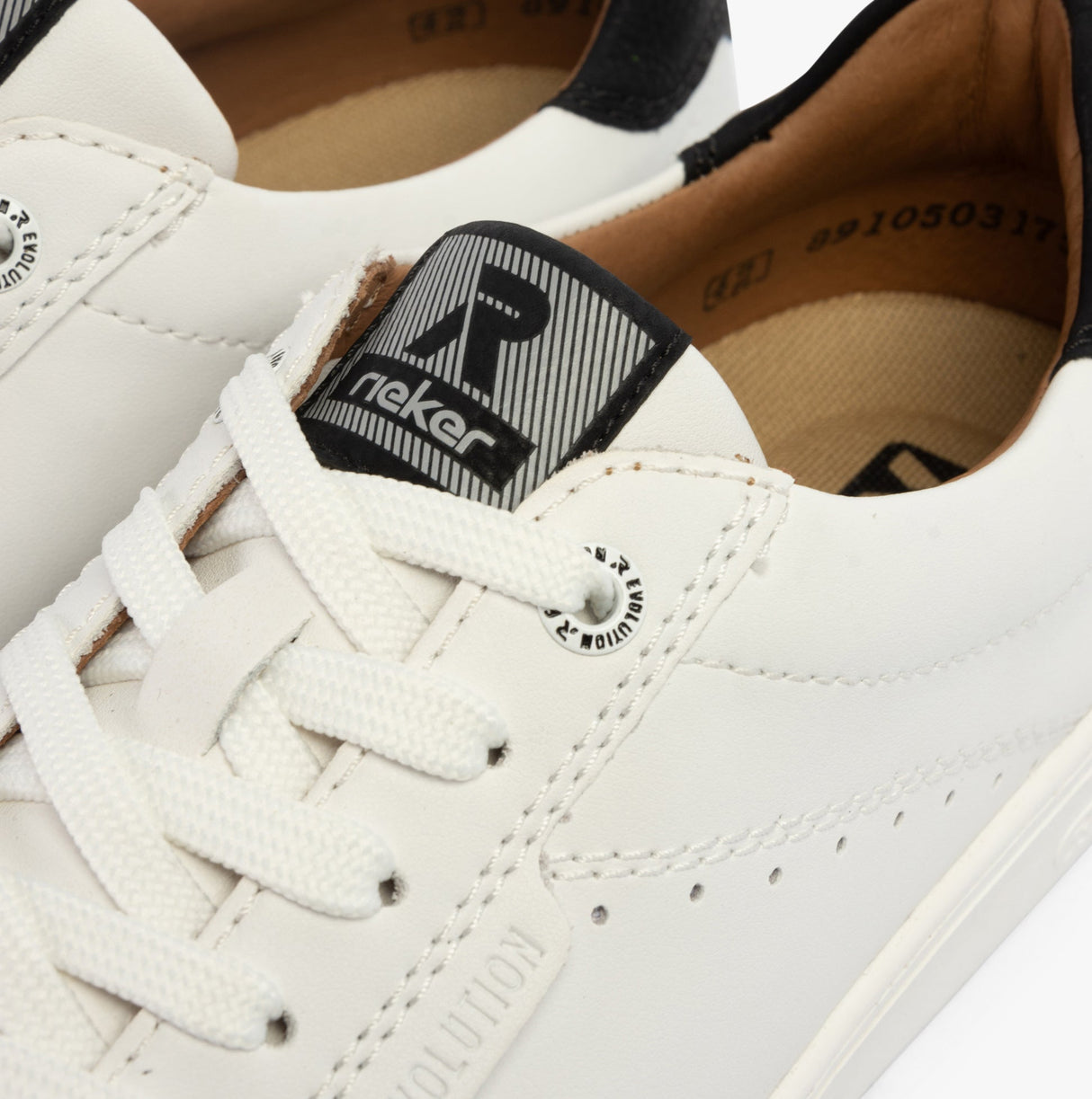 Rieker U0704-81 Mens Shoes White