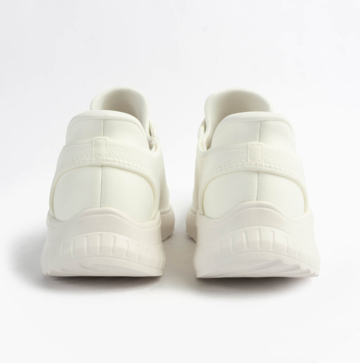 Skechers 117497/OFWT BOBS SPORT SQUAD Womens Trainers Off White