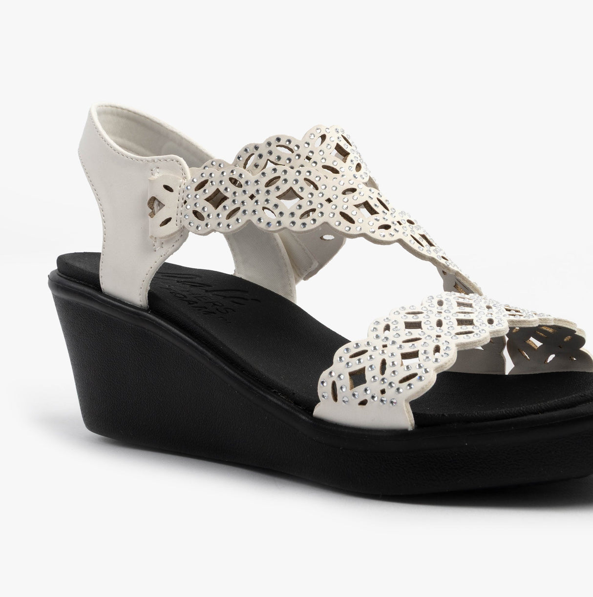 Skechers 119617/WHT RUMBLE ON - SASSIER DAYZ Womens Sandals White