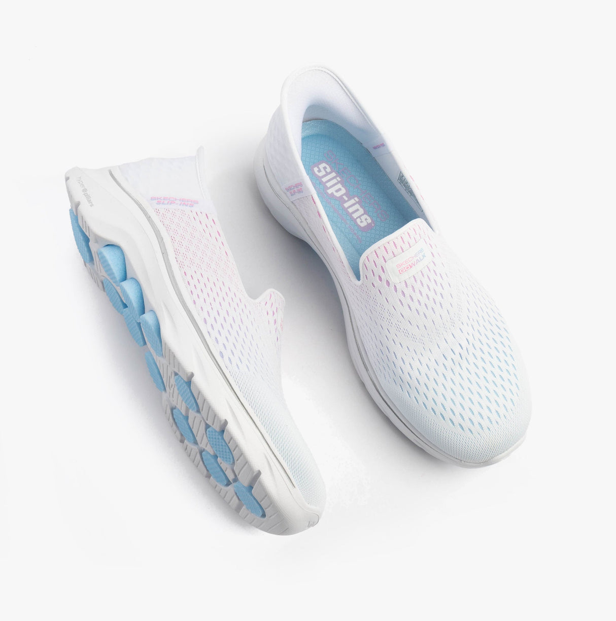 Skechers 125211/WMLT GO WALK 7 - KATNISS Womens Trainers Multi