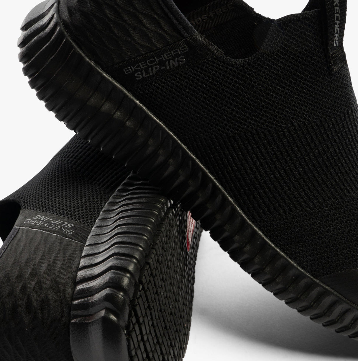 Skechers Work 200171EC CESSNOCK RYLIND SR Mens Occupational Trainers Black