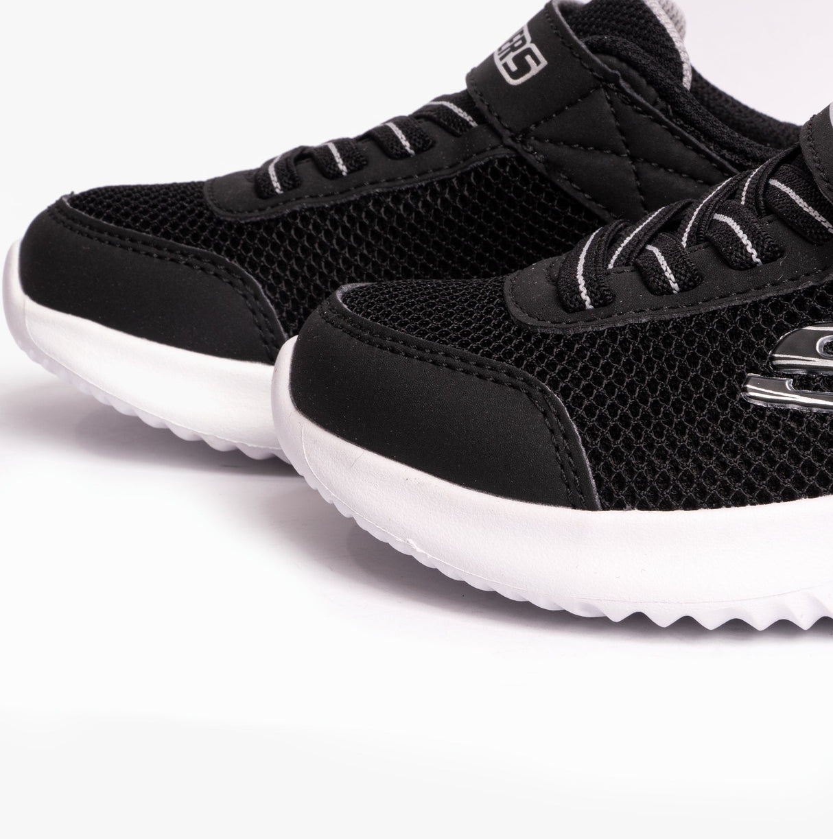 Skechers 403748L/BKSL BOUNDER-TECH Boys Trainers Black/Silver