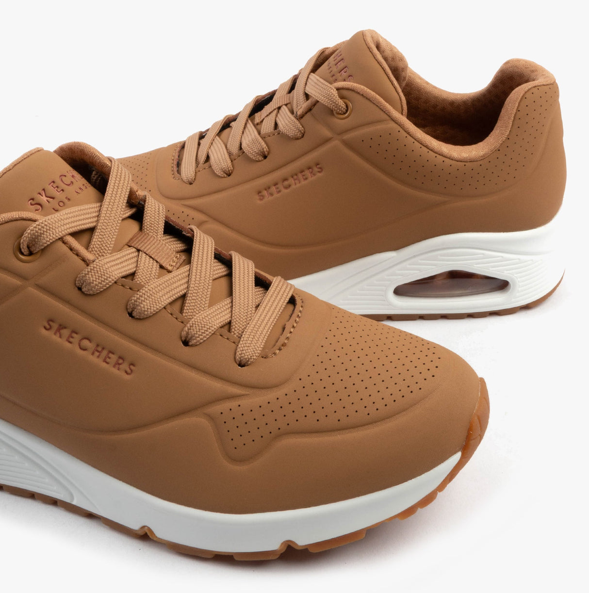 Skechers 73690/TAN UNO - STAND ON AIR Womens Trainers Tan