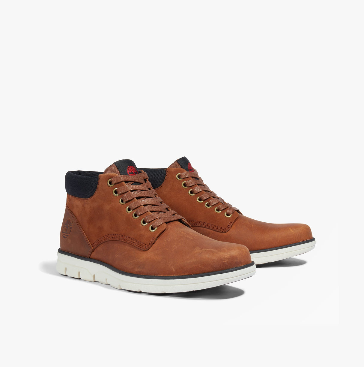 Timberland BRADSTREET CHUKKA Mens Boots Brown