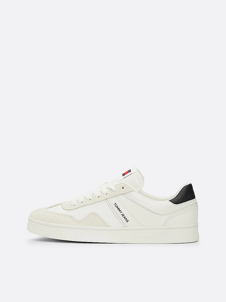 Tommy Hilfiger RETRO Suede Trainers Mens Ecru