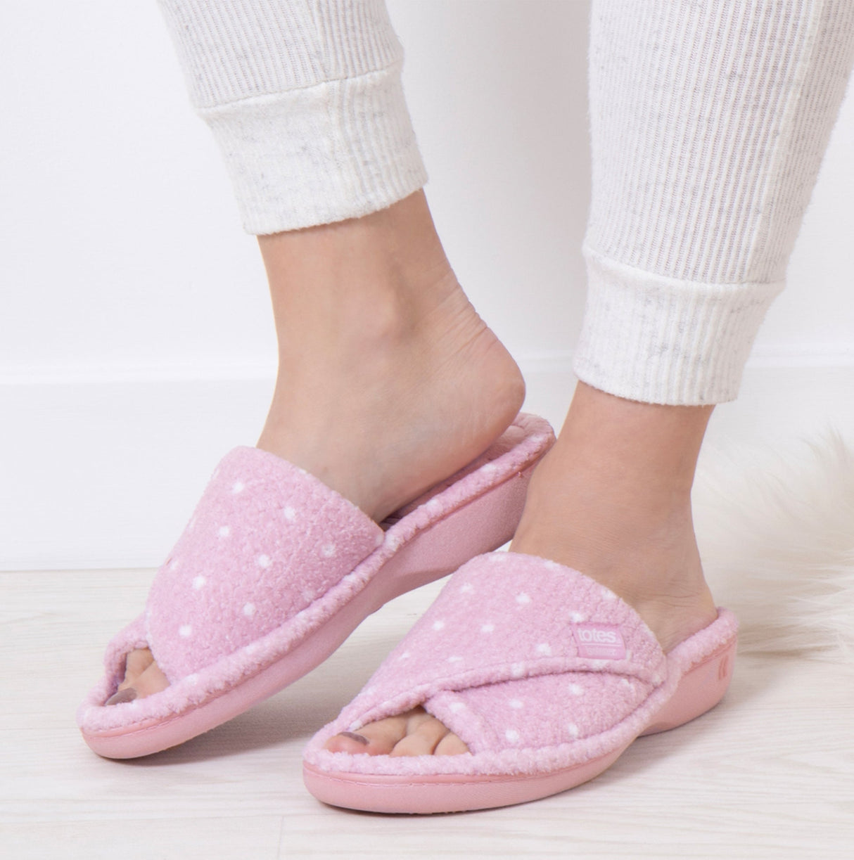 Totes Isotoner POPCORN TURNOVER OPEN TOE Womens Mule Slippers Pink Spot