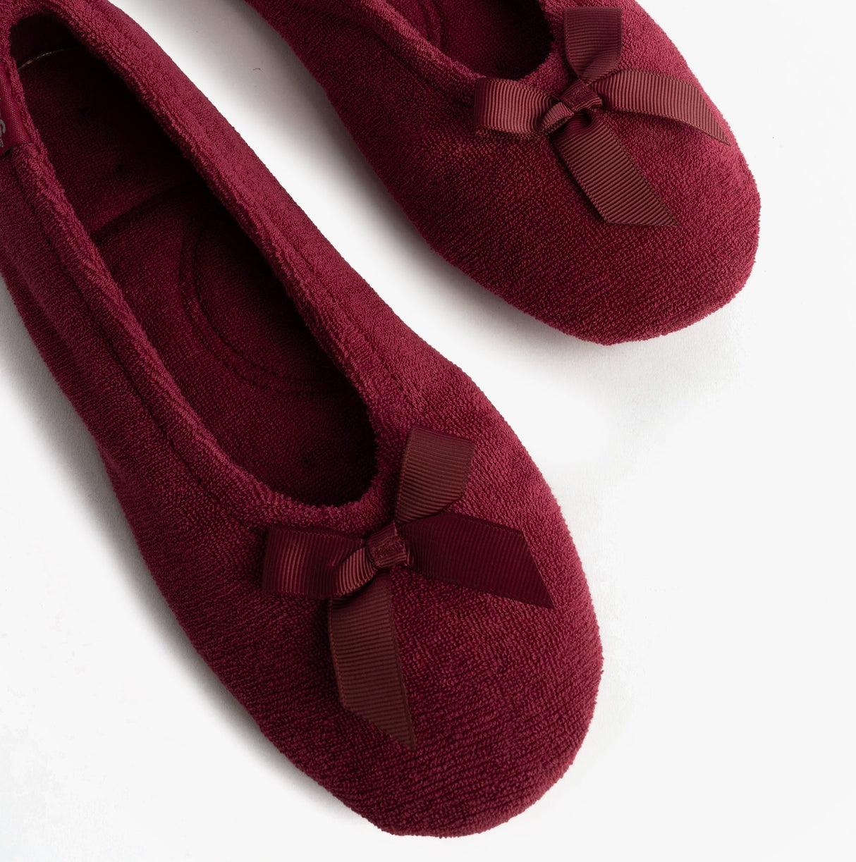 Totes Isotoner STRETCH TERRY BOW Womens Ballerina Slippers Burgundy