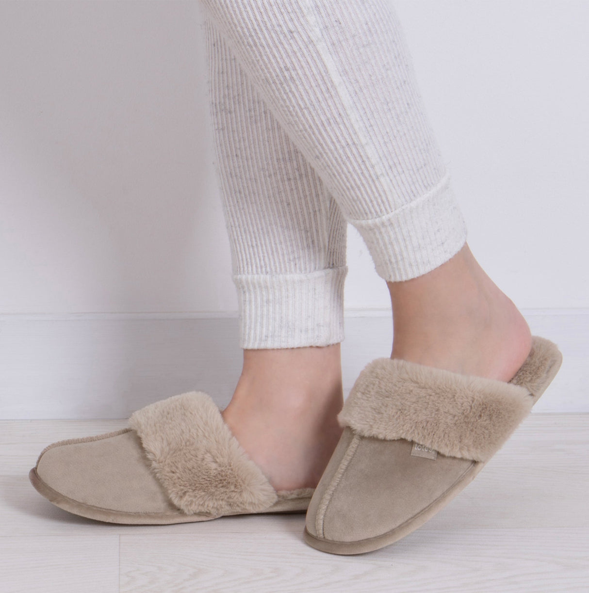 Totes Toasties VELOUR MULE Slippers Womens Taupe