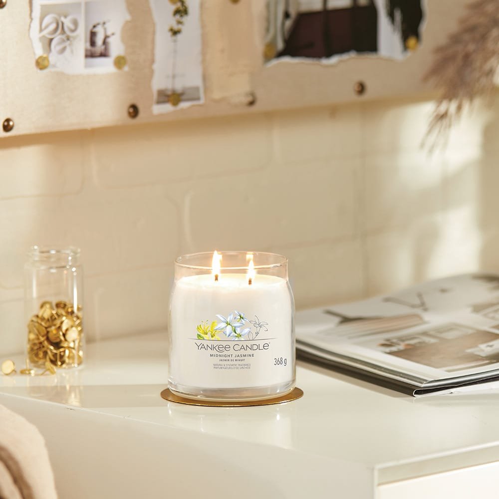 Yankee Midnight Jasmine Signature Medium Jar