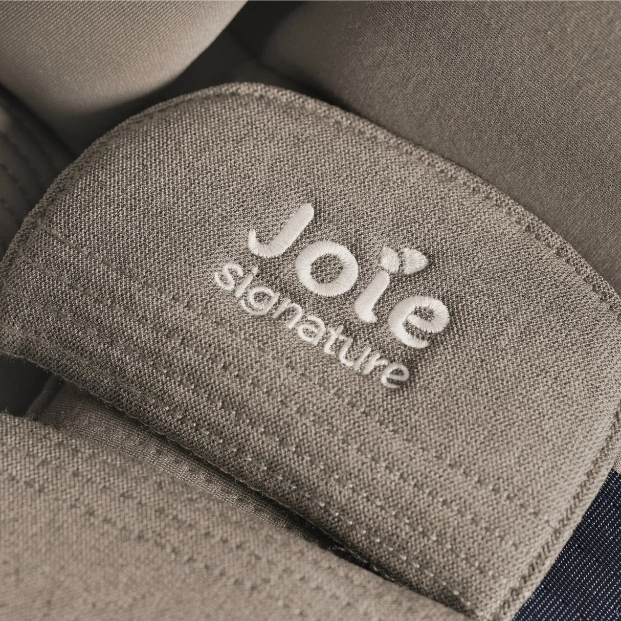Joie i-Level Pro Signature Car Seat - Maple
